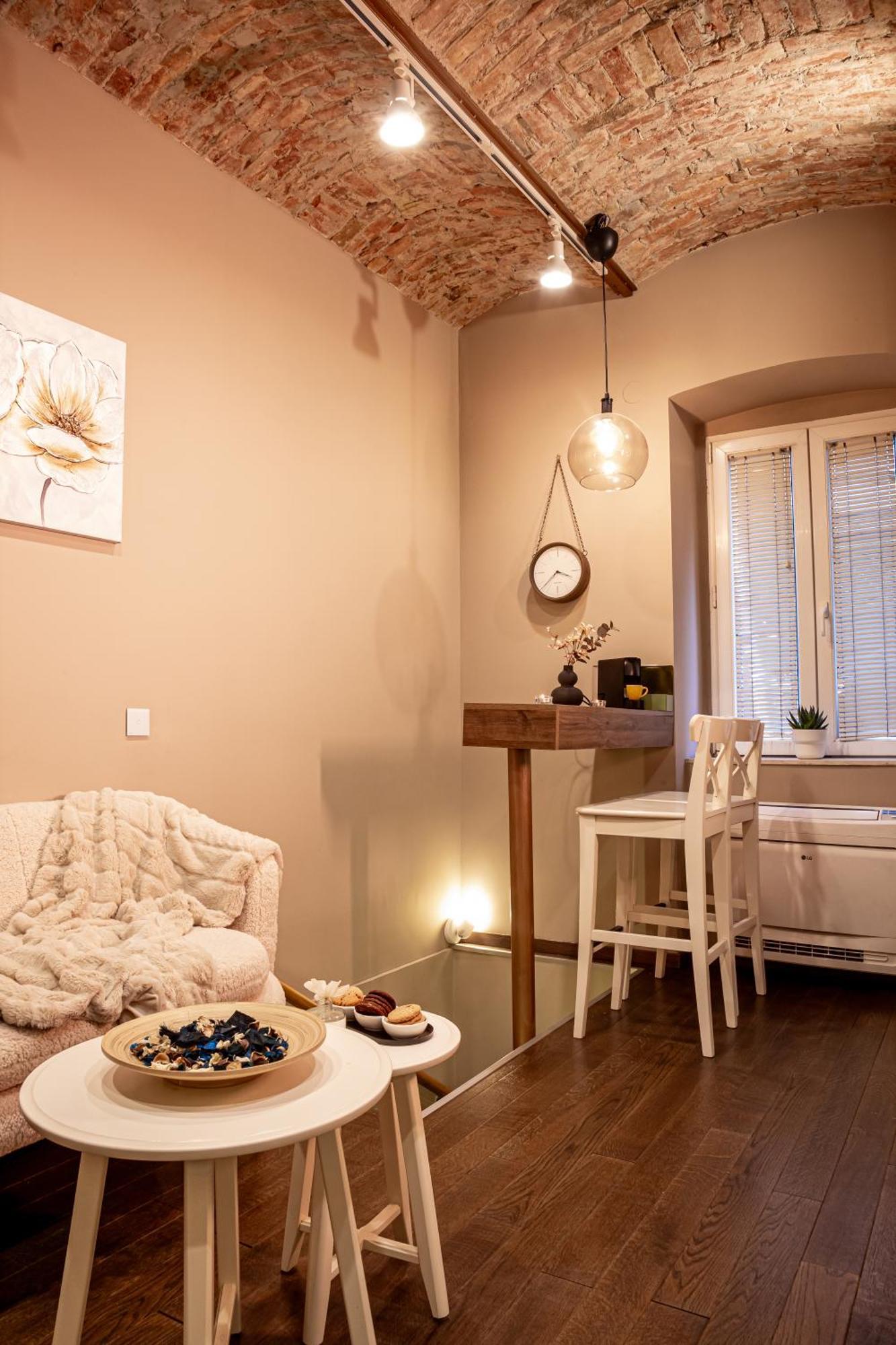 Venus Apartment With Jacuzzi And Sauna - City Center Belgrade Exterior photo