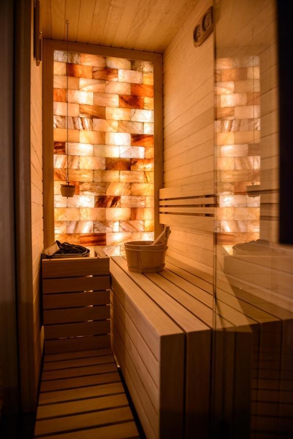 Venus Apartment With Jacuzzi And Sauna - City Center Belgrade Exterior photo